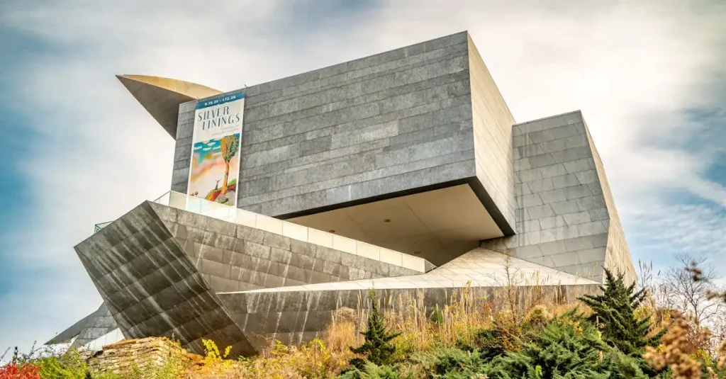 Museum van moderne kunst antwerpen